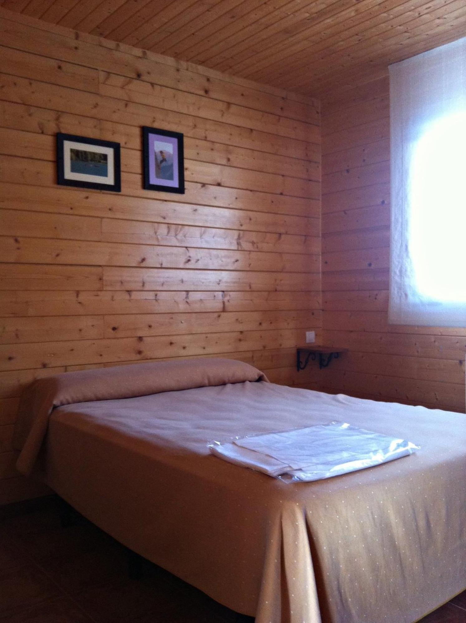 Bungalows La Borda D'Arnaldet บียาโนวา ภายนอก รูปภาพ